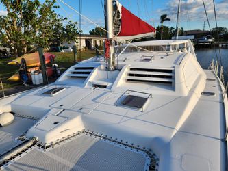 47' Leopard 2003 Yacht For Sale